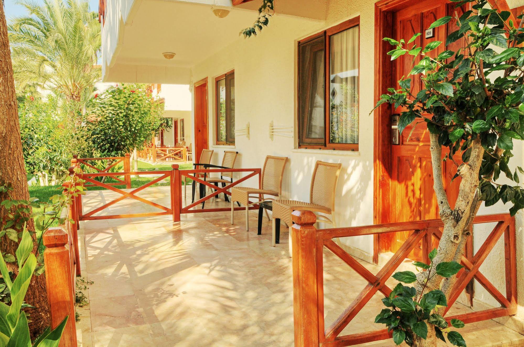 Antik Garden And Hotel Antik Avsallar Kültér fotó